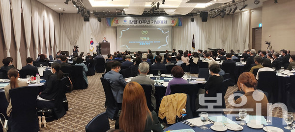 세계한국인기독교총연합회는 창립 10주년을 맞아 10월 4일 더케이호텔 서울 크리스탈볼룸에서 ‘10주년 기념대회’를 개최했다.