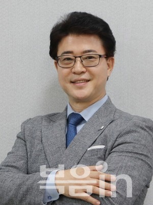 한국 최초 관점설교 전문학교(CPS) 대표이자 다산중앙교회 담임 최식 목사